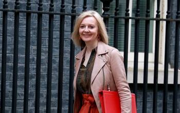 Comparing the Speaking Style of Liz Truss and Boris Johnson