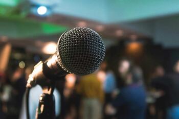 Confronting Our Fears – Overcoming the Fear of Public Speaking