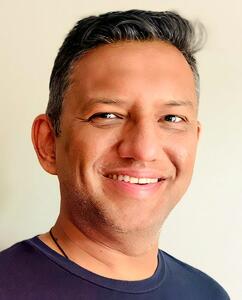 StreamAlive: Conversation with Lux Narayan