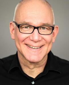 PPTX Toolkit: Conversation with Peter Claus Lamprecht