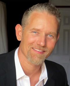 Presentation Summit 2022: Conversation with Mike Parkinson