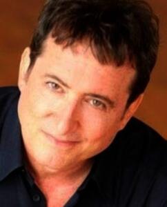 Outstanding Presentations 2015: Conversation with Steven Memel