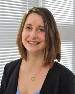 Pick and Apply Shape Format in PowerPoint using SlideProof: Conversation with Emilie Tanniou