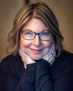 Presentation Summit 2024: Conversation with Sheila B. Robinson