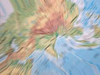 Distort - Rotator applies a variation of twists, turns, radials, and ripples